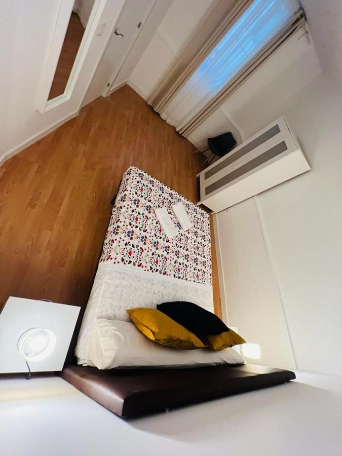Estudios Ruda 4 Madrid Extérieur photo